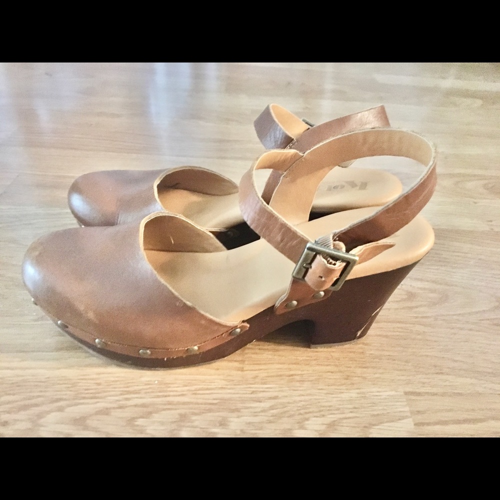 Kork Ease Leather Abby Clogs Size 9